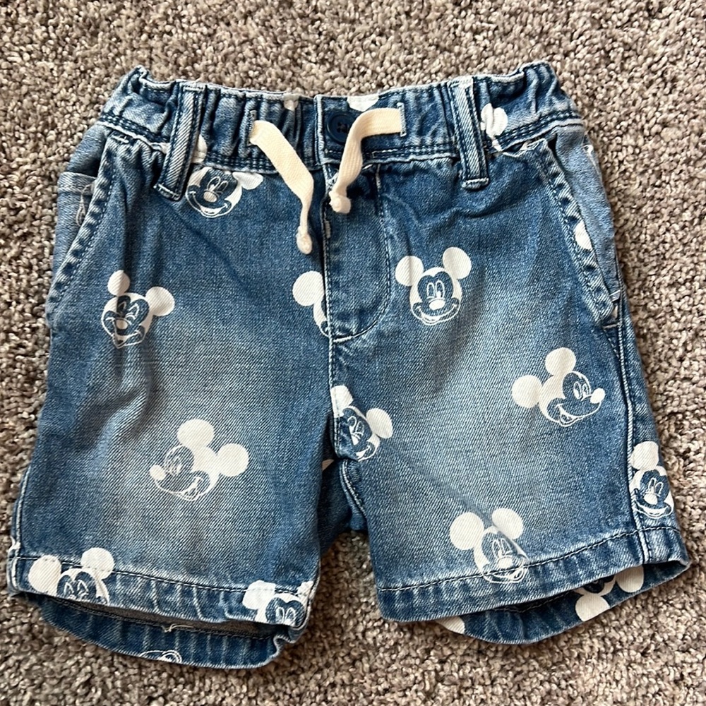 Disney Gap Mickey adjustable waist boys shorts size 4T